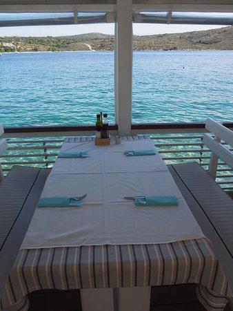 Apartmani Toni Poce Примоштен Экстерьер фото